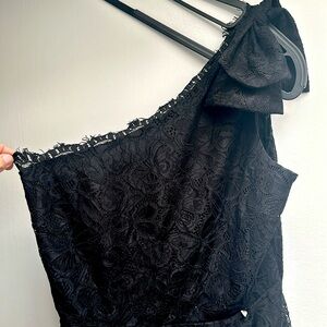 Guess Black lace, one shoulder midi dress with bow